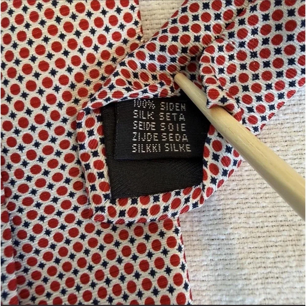 Cape Cod Neckwear Silk Tie Mens Red White Preppy Micro Geometric Dot Pattern